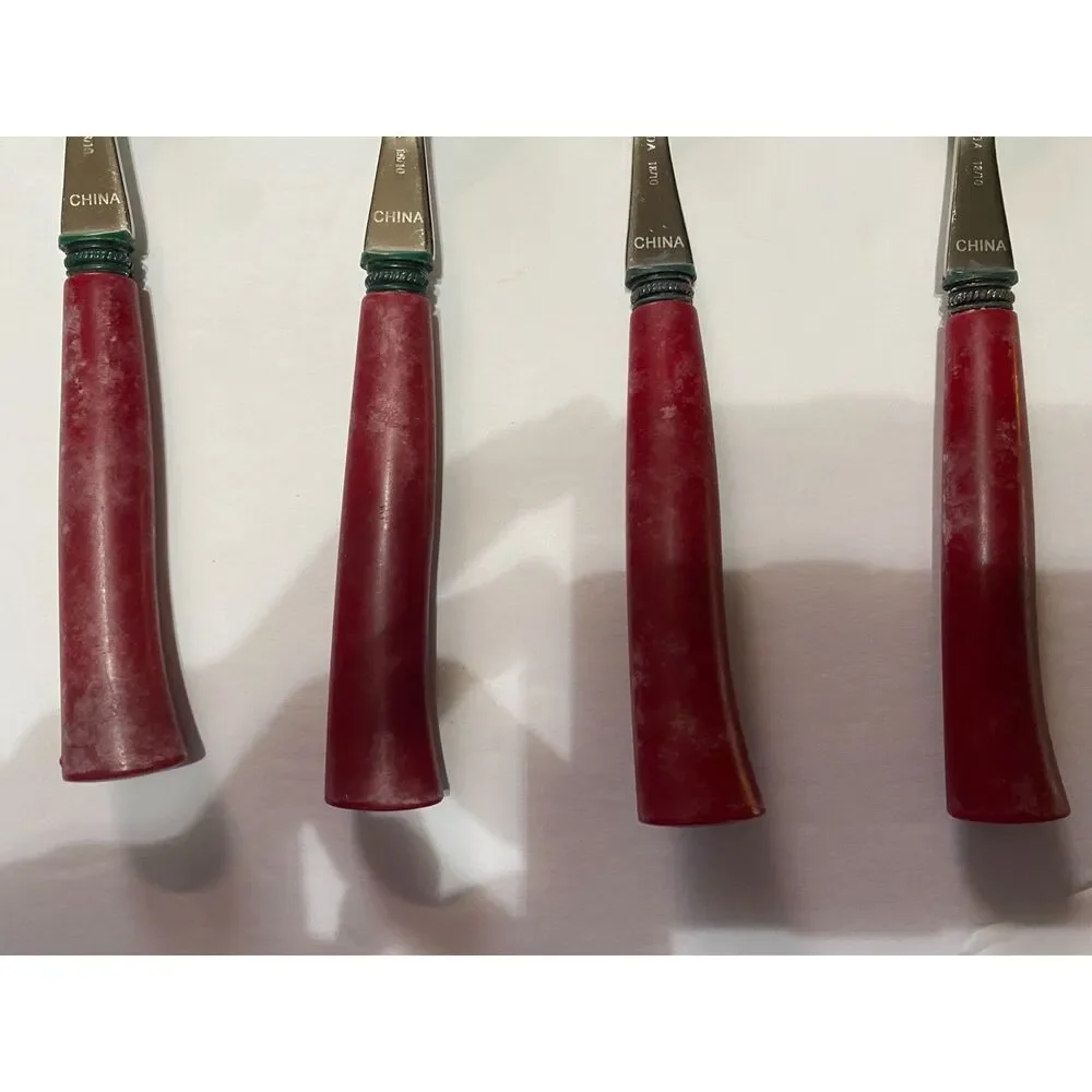 Set of 4 Oneida Forks